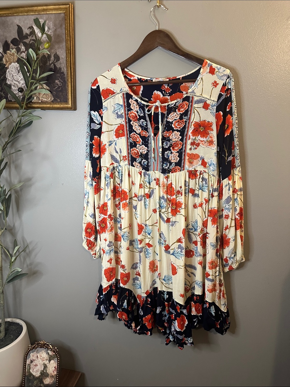 Patrons of Peace Floral Boho Mini Dress Small Rayon Peasant Ruffle Hem - Picture 4 of 9